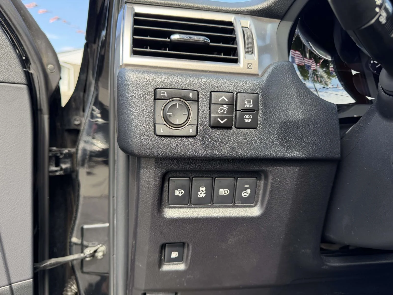 2023 Lexus GX LUXURY - Photo 20