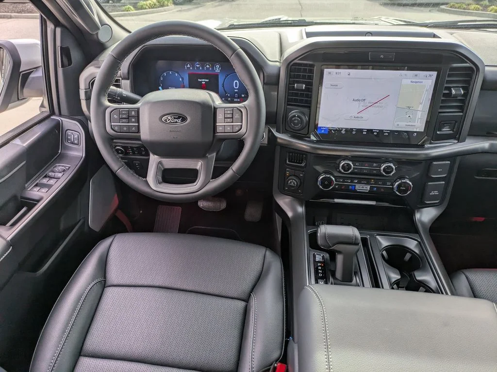 New 2026 Avalanche Ford Lariat image 18