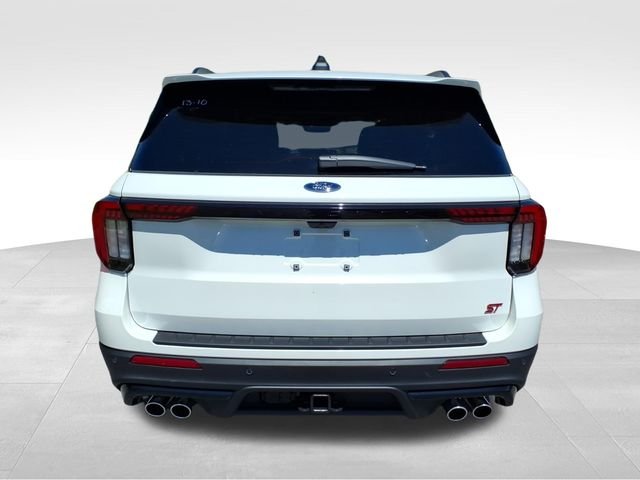 New 2026 Star White Metallic Tri-Coat Ford ST image 8