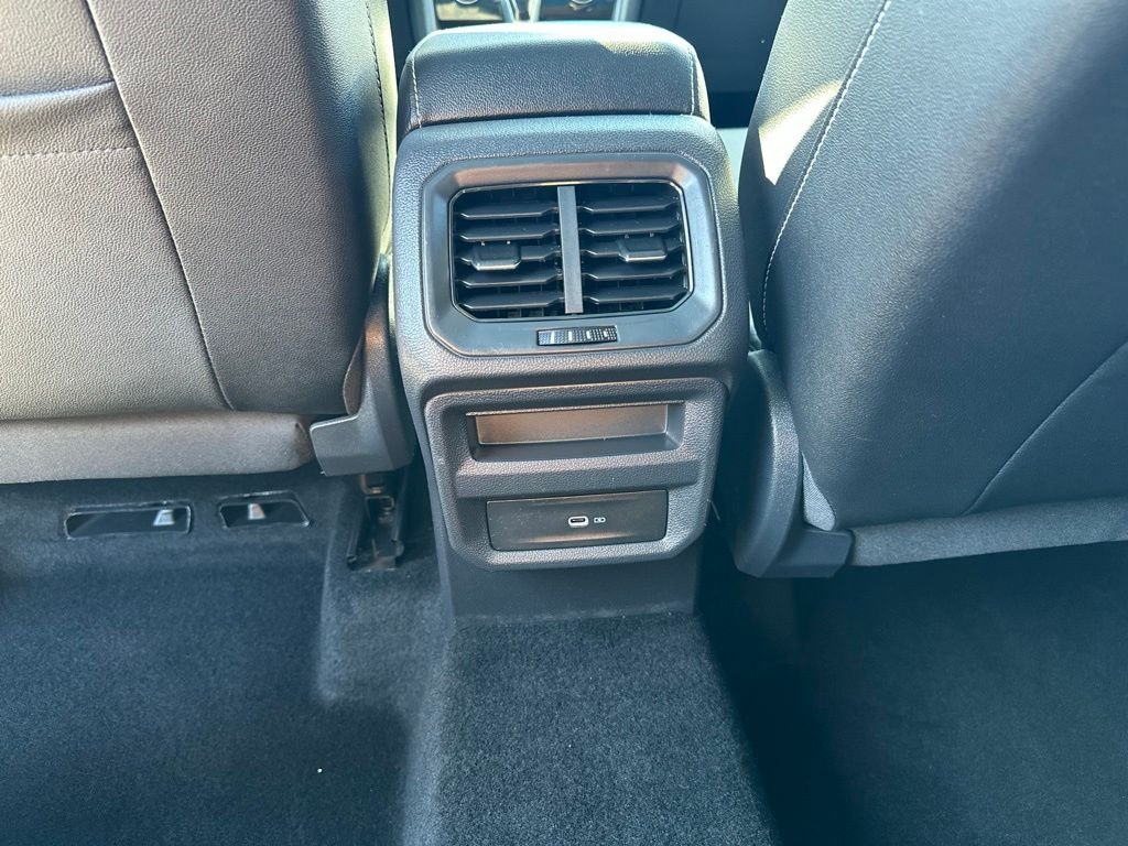 2023 Volkswagen Taos SE - Photo 20