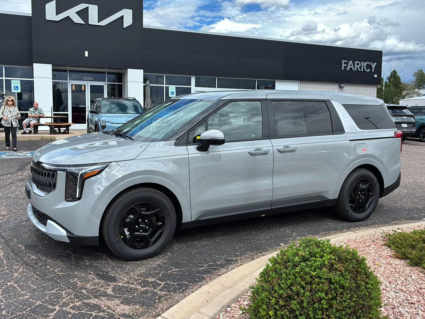 2027 Kia Carnival