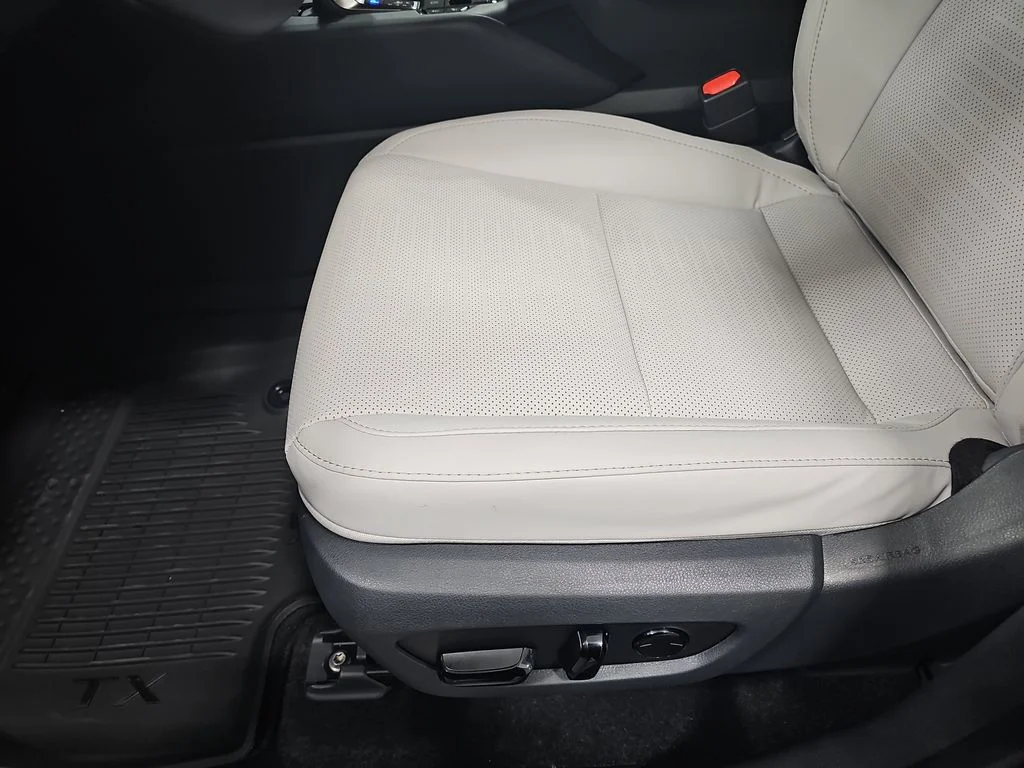 New 2026 Celestial Silver Metallic Lexus PREMIUM AWD image 28