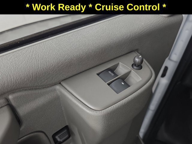 Used 2025 Summit White GMC Work Van image 21