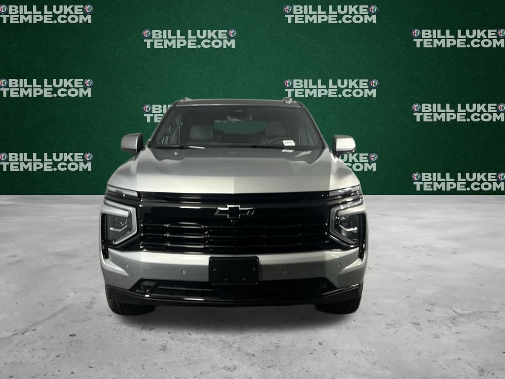 2025 Chevrolet Suburban RST photo 4