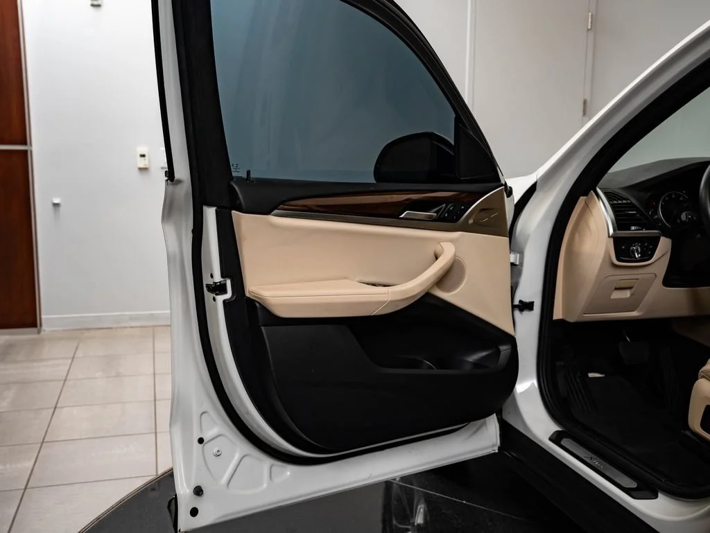 Used 2019 Alpine White BMW xDrive30i image 27