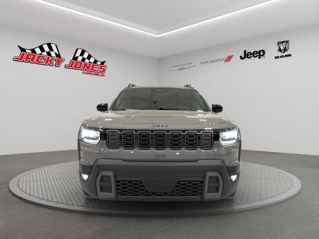 New 2026 Sting-Gray Clear-Coat Exterior Paint Jeep Laredo image 13