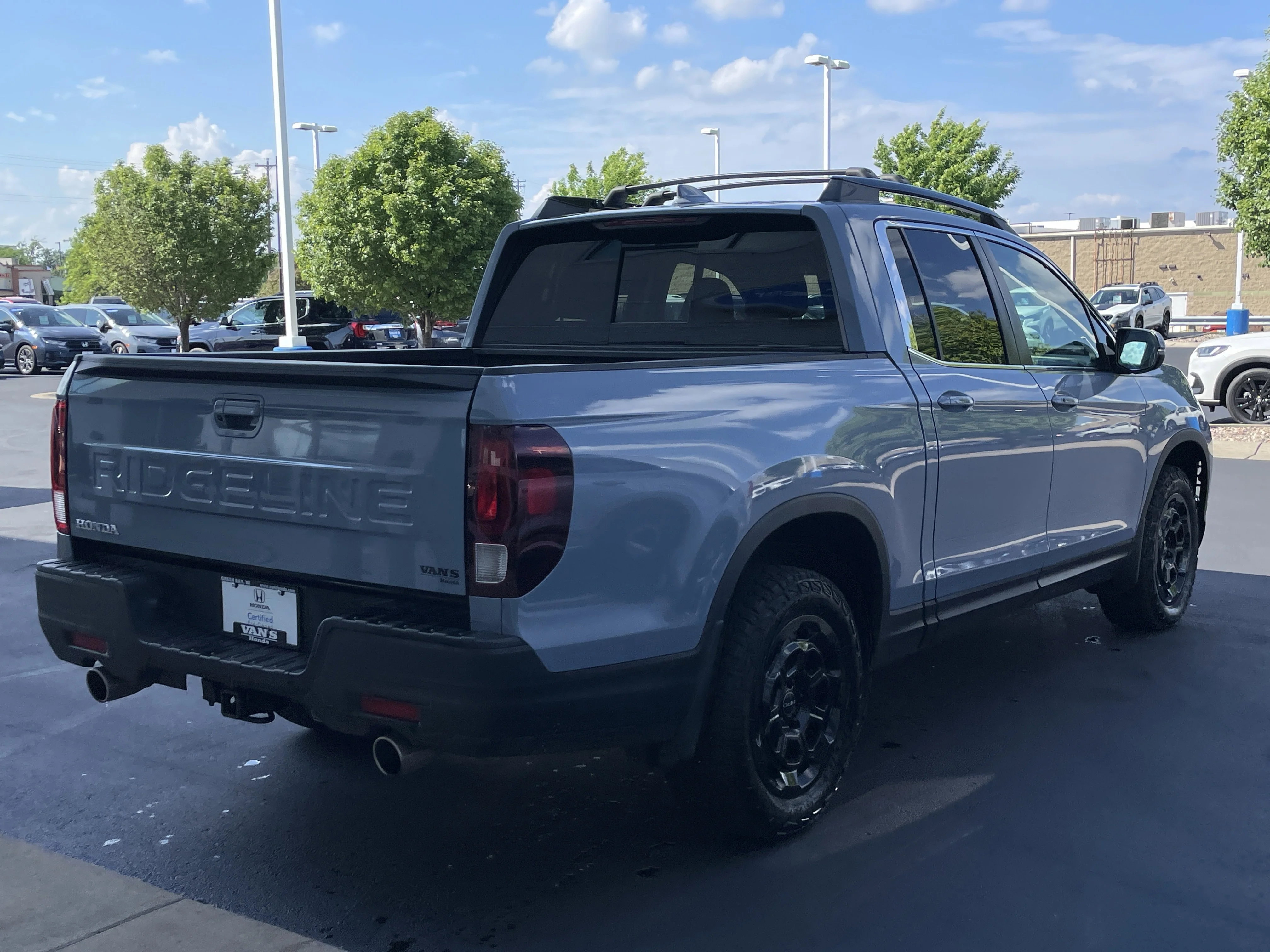 Certified Used 2025 Gray Pearl Honda RTL+ image 7