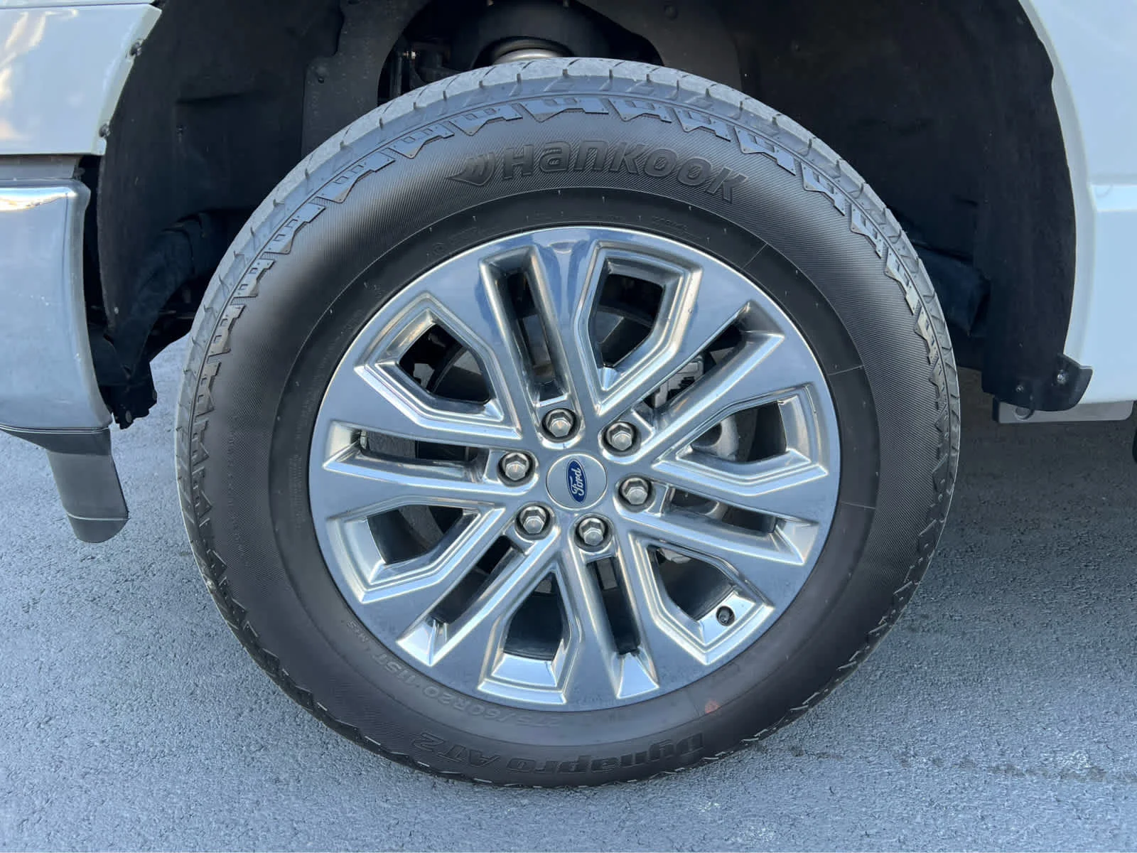 Used 2024 Avalanche Ford LARIAT image 13