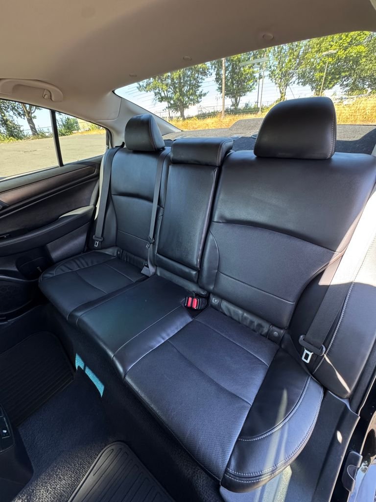 Used 2017 Crystal Black Silica Subaru 2.5i image 21