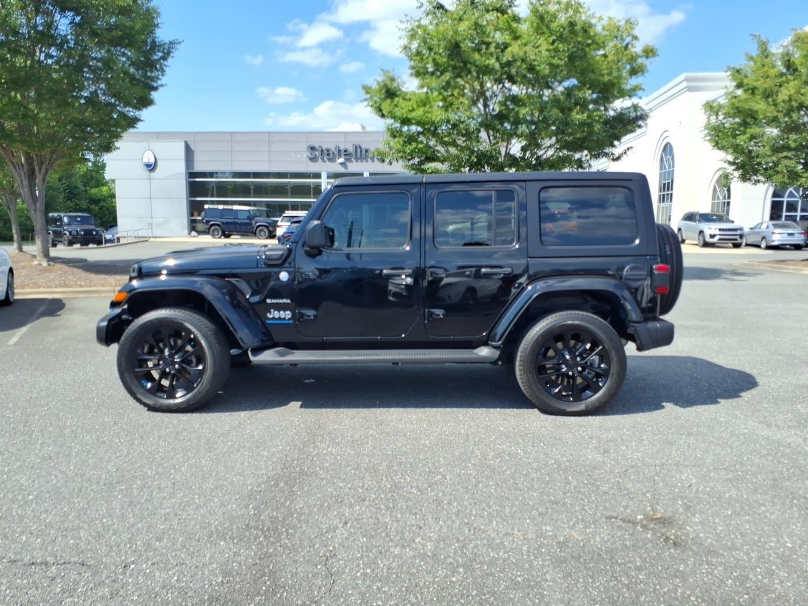 Used 2023 Black Clearcoat Jeep Sahara image 3