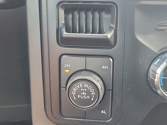 Used 2024 Black Ford XLT image 30