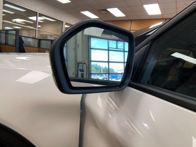 New 2026 Star White Metallic Tri-Coat Ford Active image 22