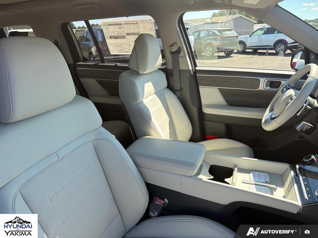 New 2026 Ecotronic Gray Hyundai Limited image 22