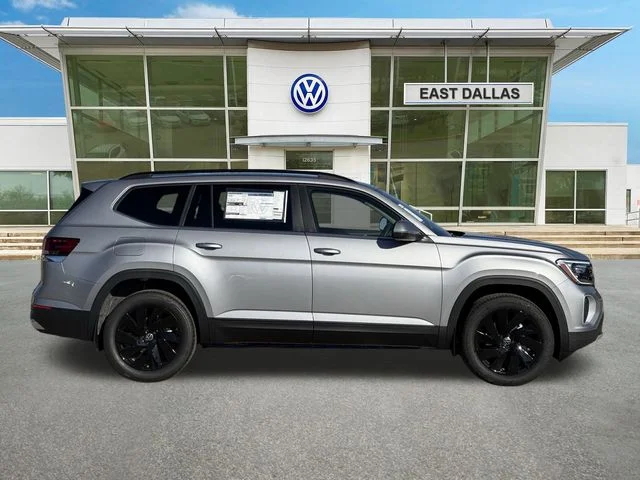 New 2026 Silver Volkswagen 2.0T SE w/Technology image 2