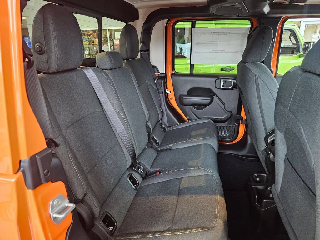 2025 Jeep Gladiator Sport S - Photo 16