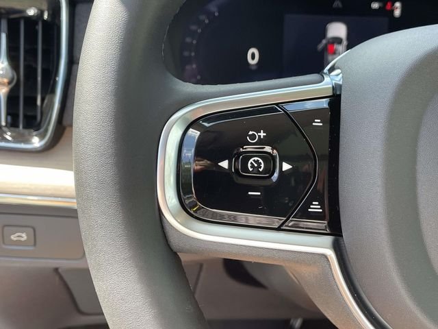 New 2027  Volvo  image 35