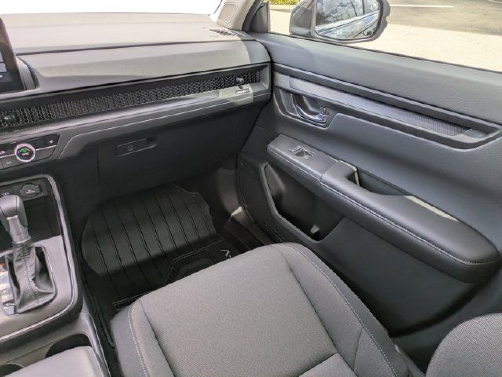 2026 Honda CR-V EX - Photo 17