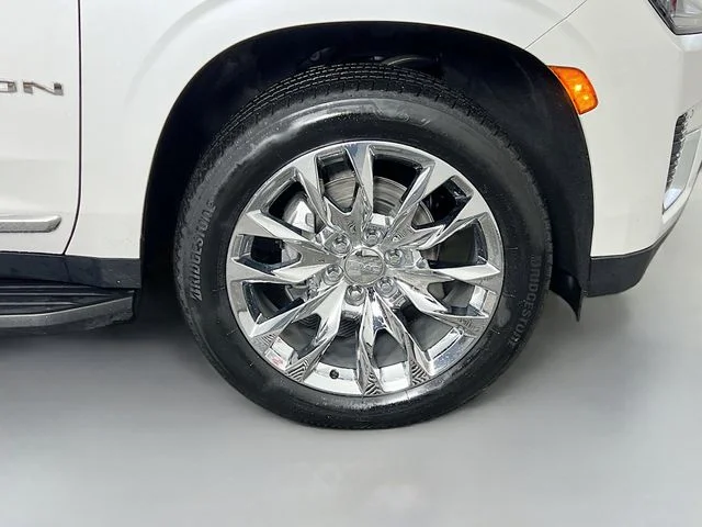 2022 GMC Yukon XL SLT - Photo 41