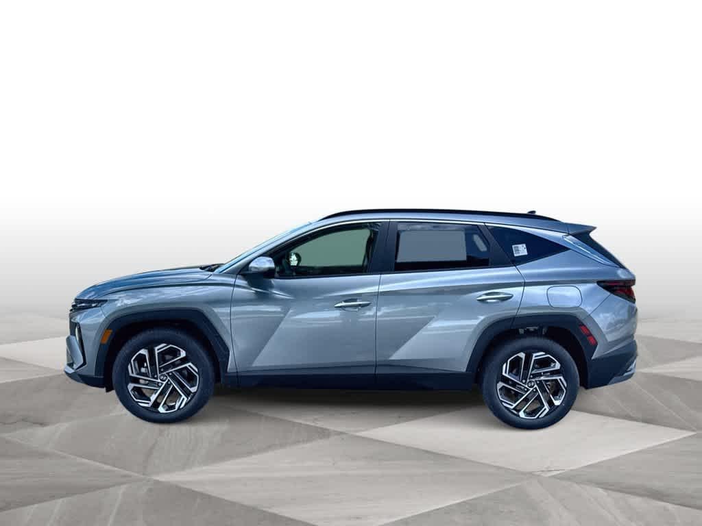 New 2026 Shimmering Silver Hyundai SEL Plus FWD image 5