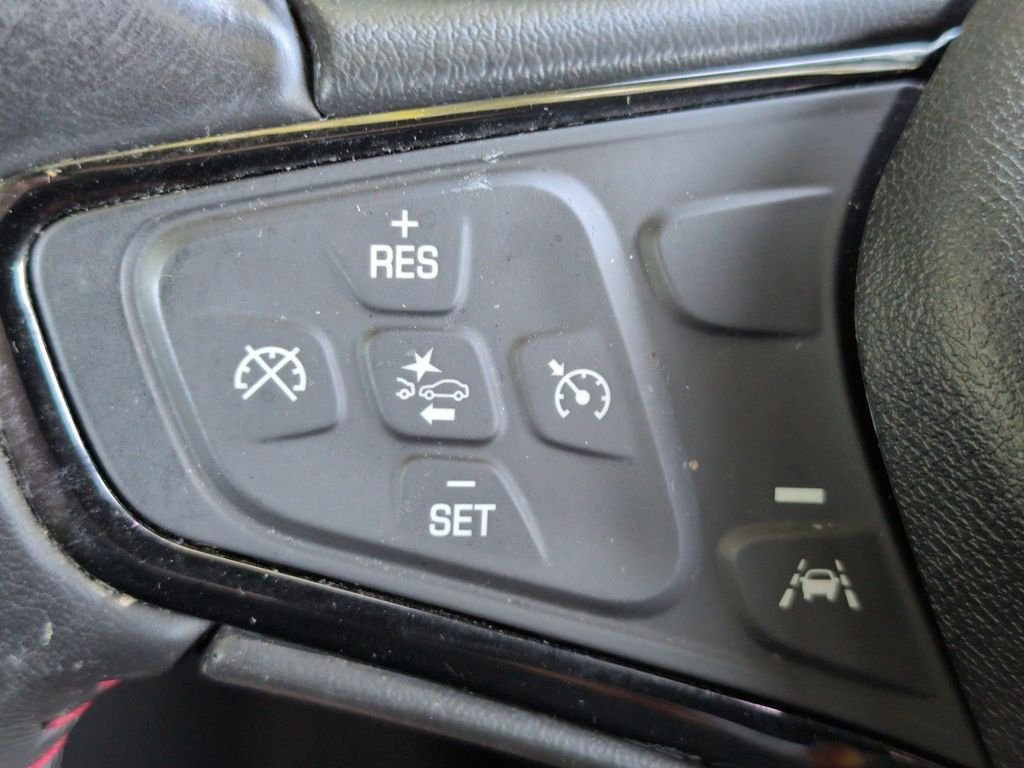 Used 2022 Blue Chevrolet RS image 21