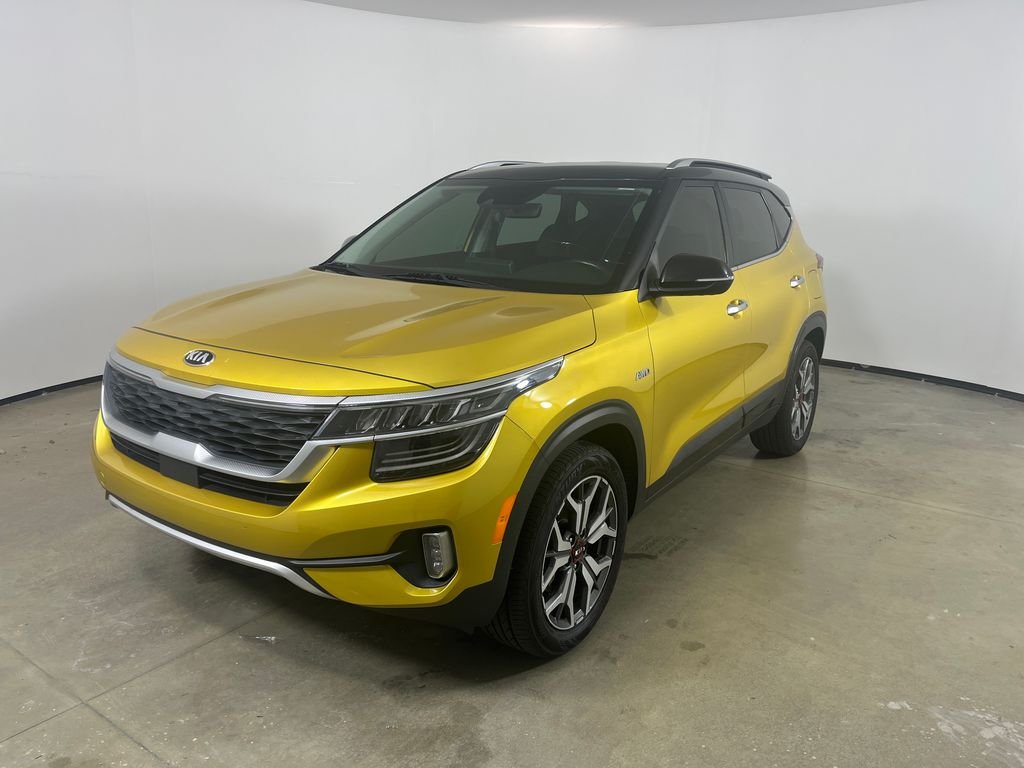 Used 2021 Yellow Kia SX image 11
