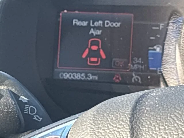 Used 2018 White Ford Titanium image 17