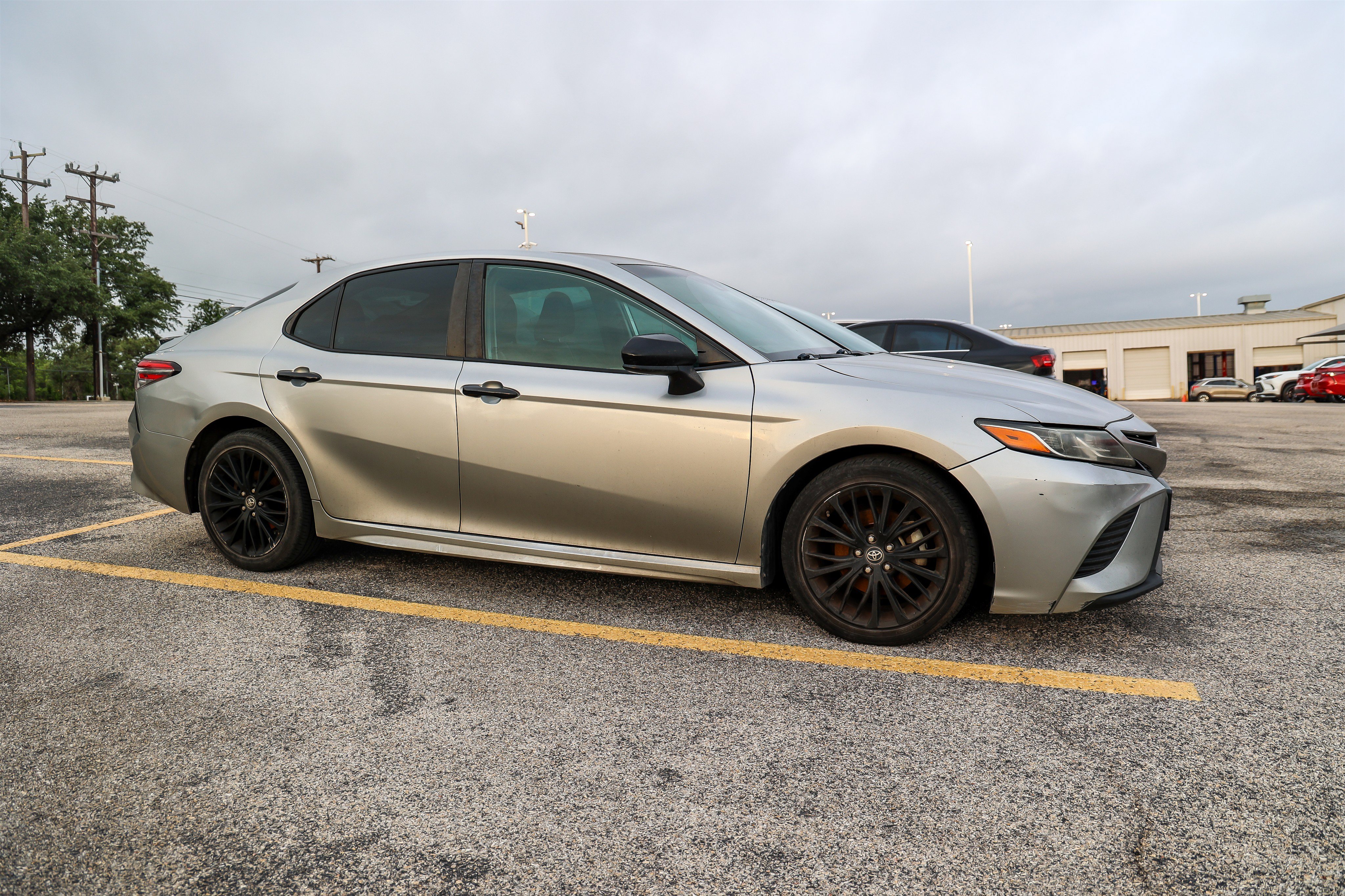 Used 2019 Silver Toyota SE image 6