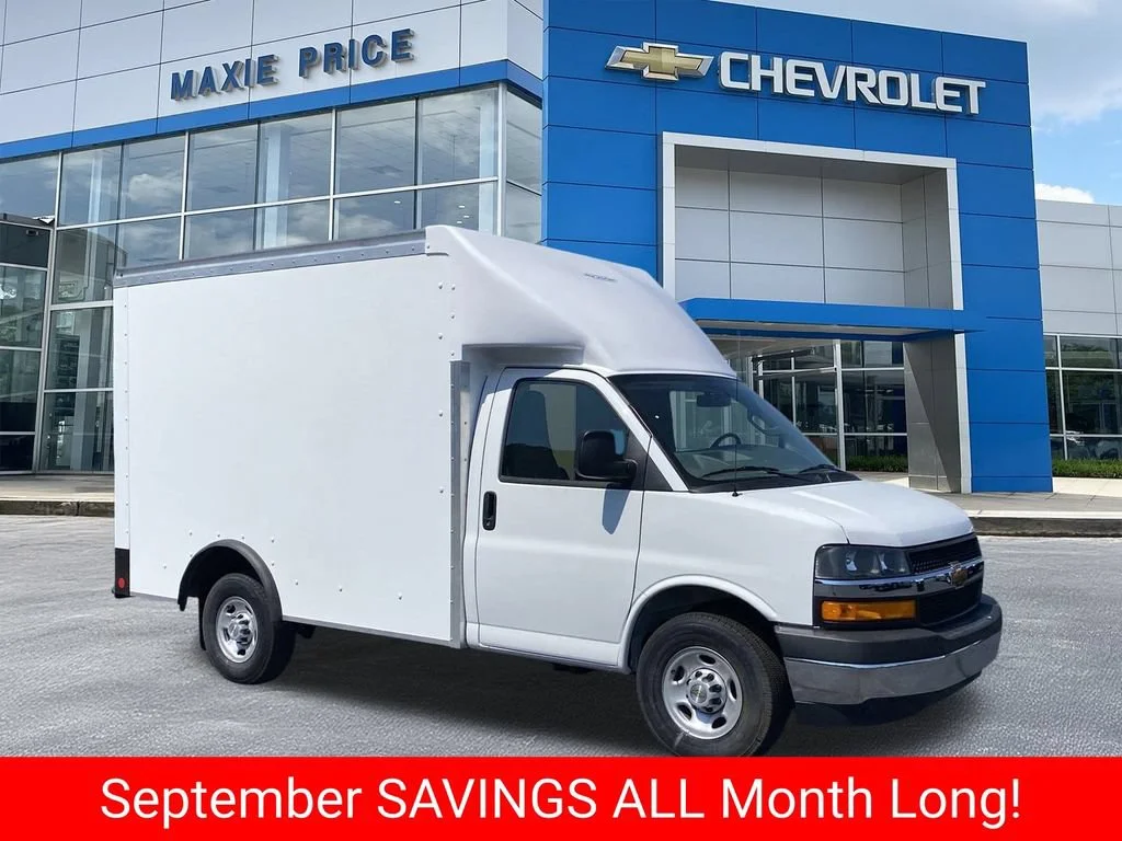 2025 Chevrolet Express Cutaway