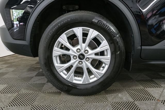 Used 2023 Black Ford Active image 16