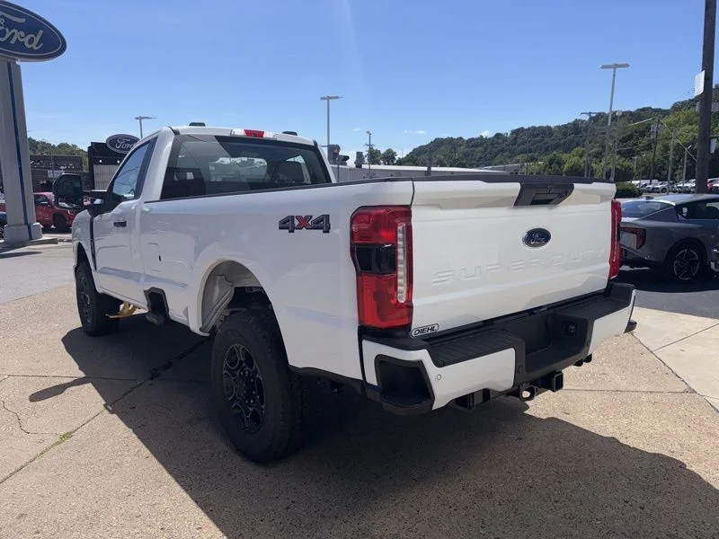 New 2025 White Ford XL image 5