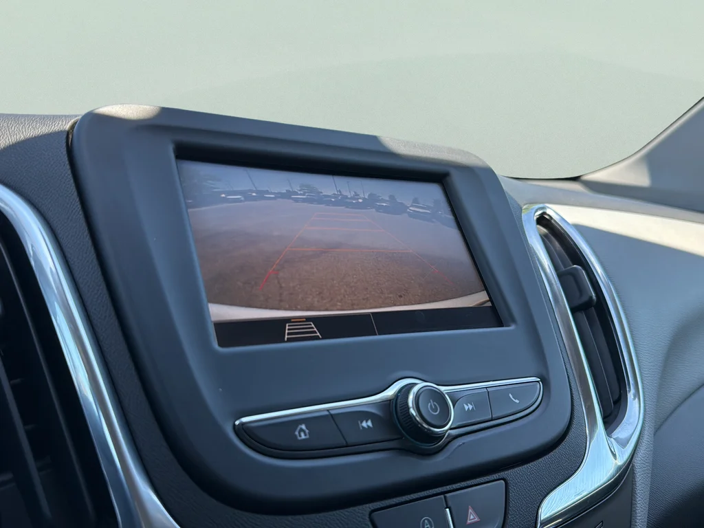 Used 2023 Summit White Chevrolet LT image 20