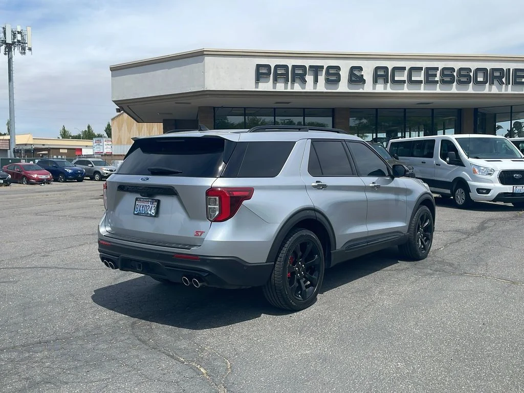 2021 Ford Explorer ST - Photo 7