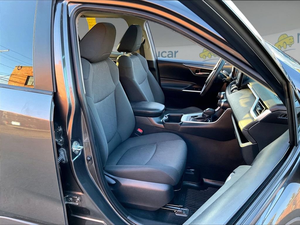 Used 2022 Gray Toyota XLE image 11
