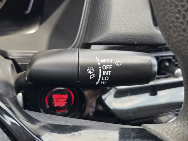 Used 2022 Silver Honda LX image 27