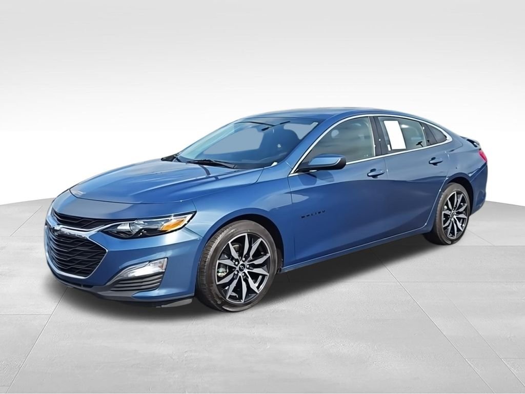 Used 2024 Blue Chevrolet RS image 4