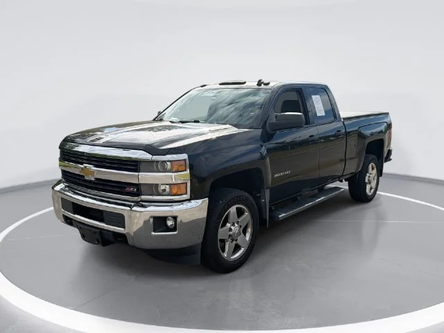 Used 2015 Black Chevrolet LT image 1