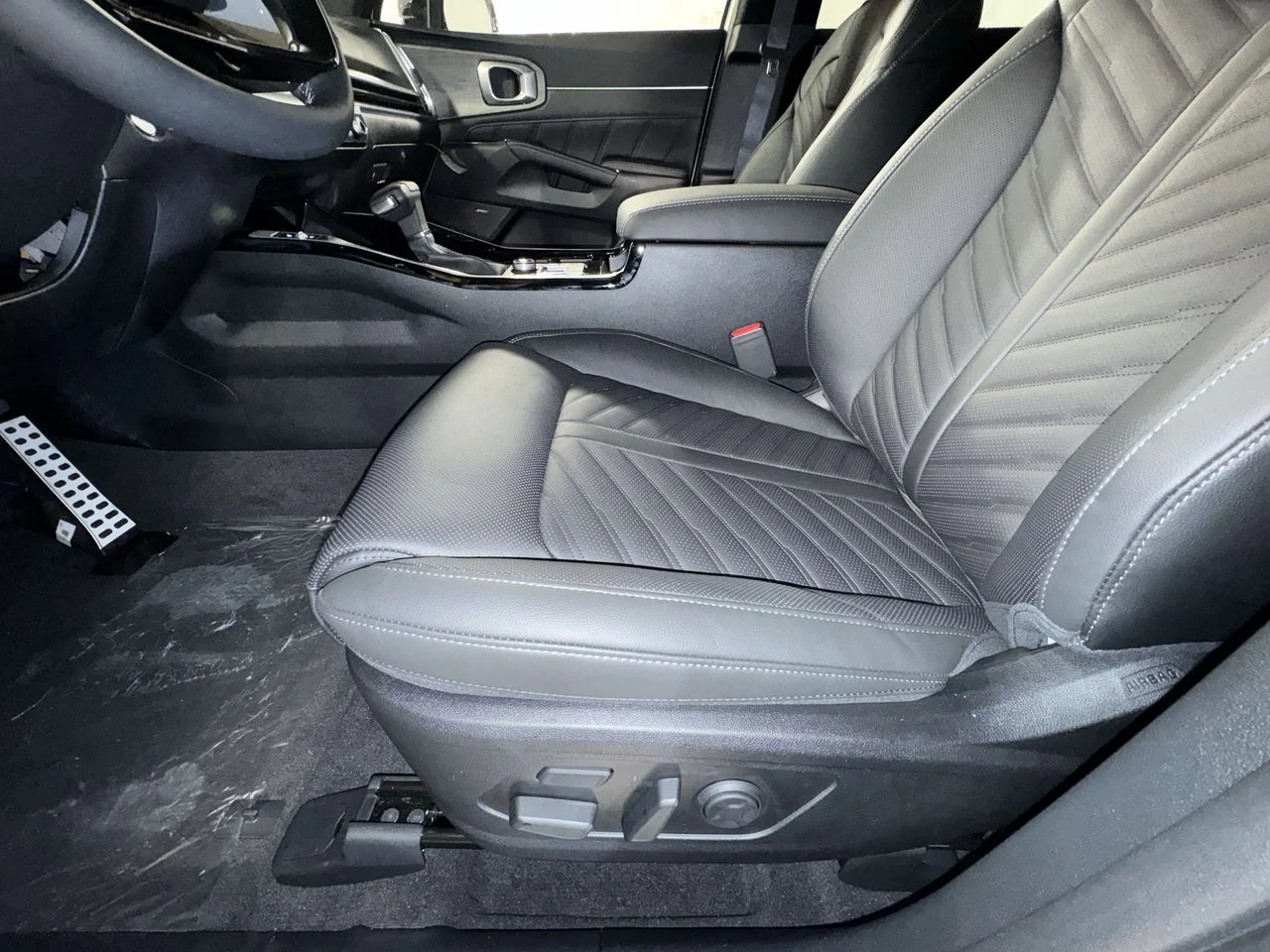 New 2026 White Pearl Kia X-Line SX Prestige image 14