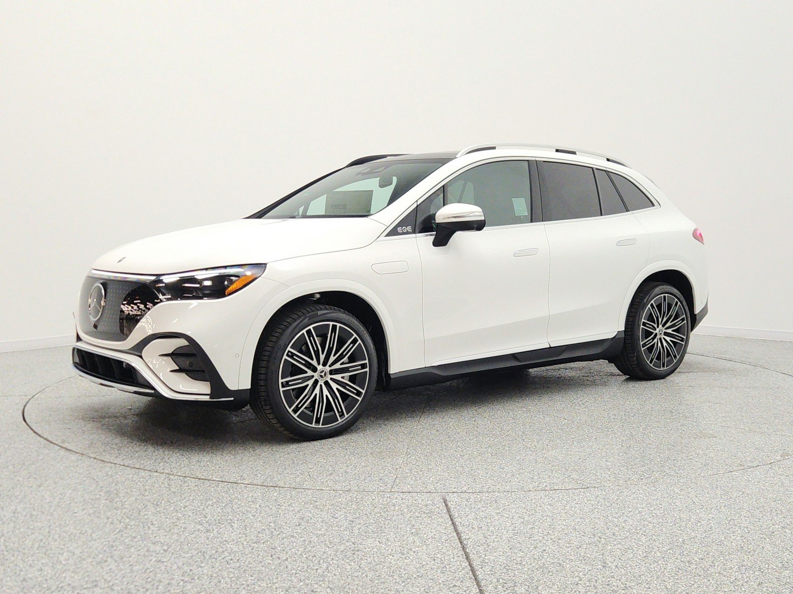 2026 Mercedes-Benz EQE SUV EQE 320 4MATIC's photo