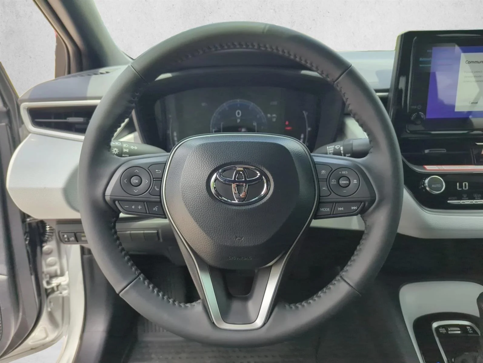 Used 2026 Classic Silver Met Toyota SE image 17