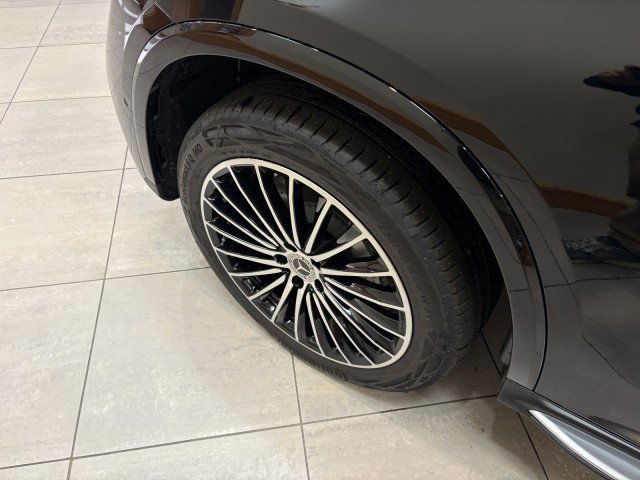 New 2026 Black Mercedes-Benz  image 27