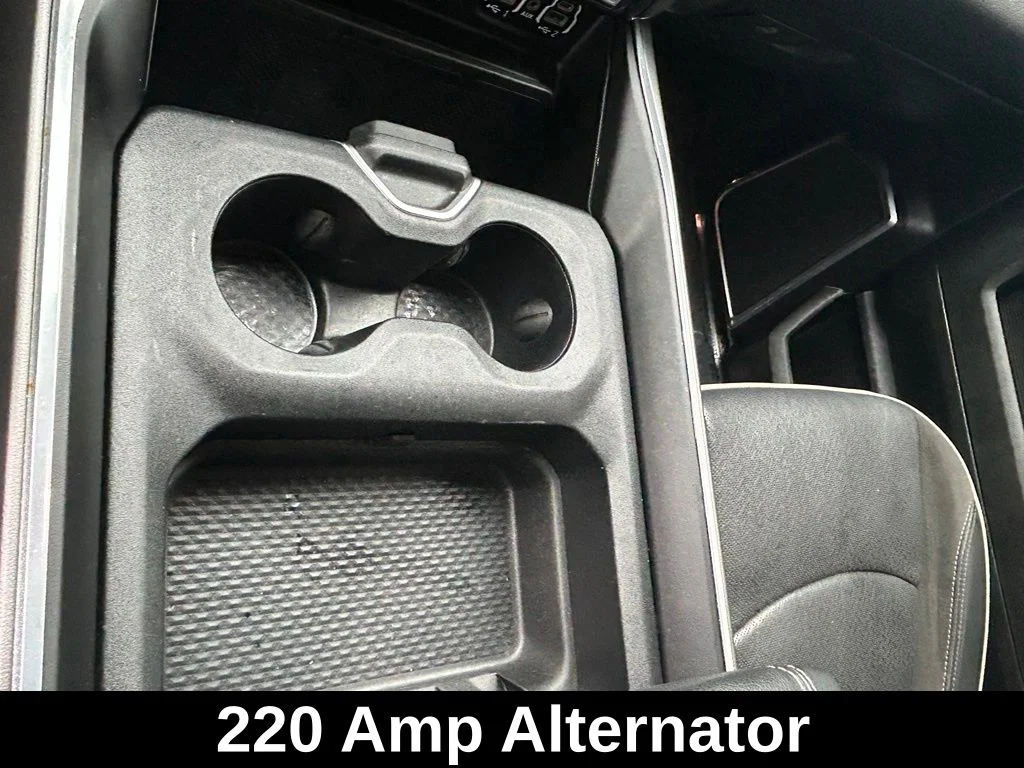 Used 2022 Black Ram Laramie image 18