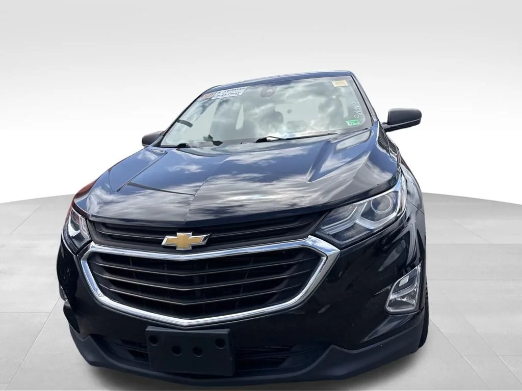 Used 2020 MOSAIC BLACK METALLIC Chevrolet LS image 17