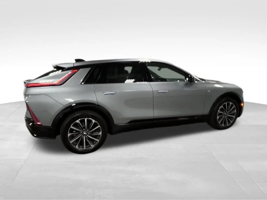 2026 Cadillac LYRIQ Premium Sport - Photo 47