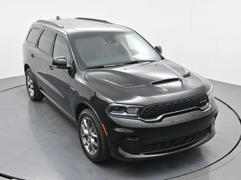 New 2026 Diamond Black Clear-Coat Exterior Paint Dodge GT Plus HEMI V8 image 25
