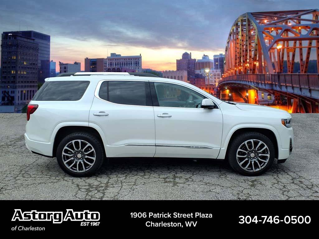 Used 2020 White Frost Tricoat GMC Denali image 2