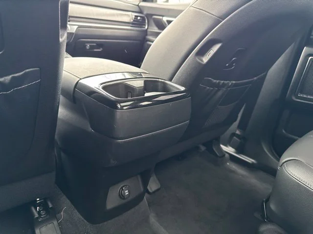 Used 2023 White Kia SX image 19