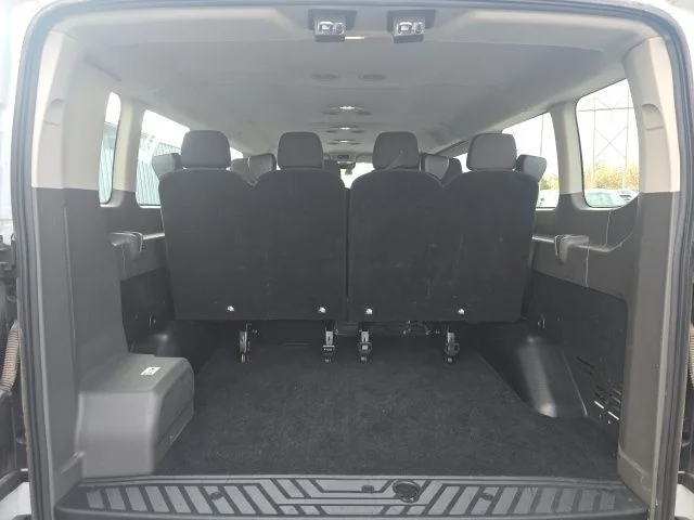 Used 2024 Oxford White Ford XLT image 24