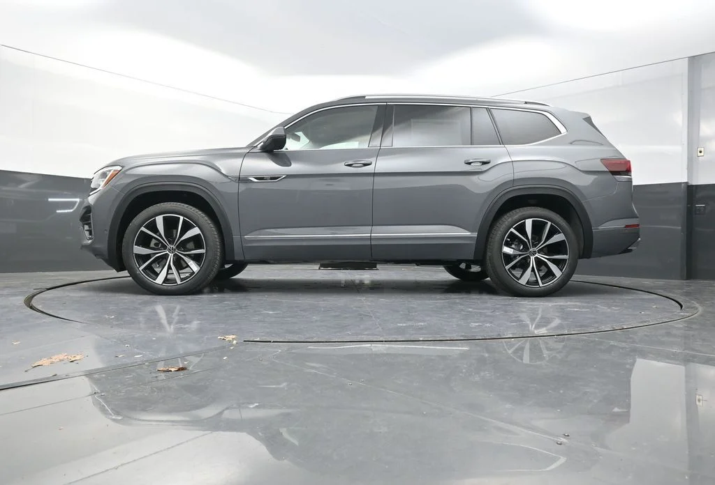 New 2026  Volkswagen 2.0T SEL Premium R-Line image 25