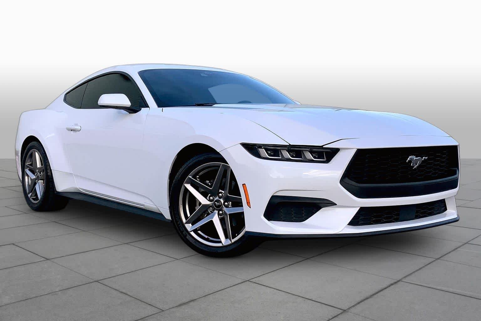 Used 2024 Oxford White Ford EcoBoost Premium image 3