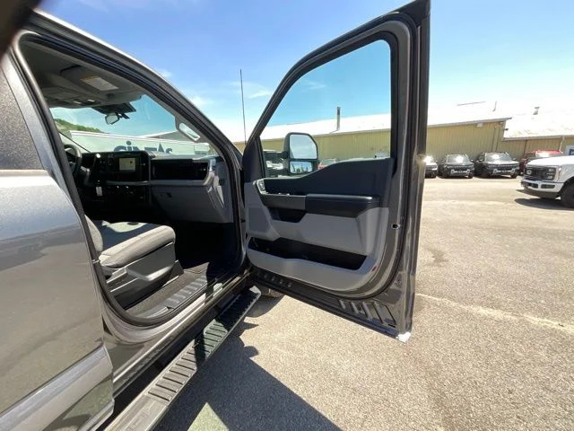 Used 2026 Gray Ford XL image 21